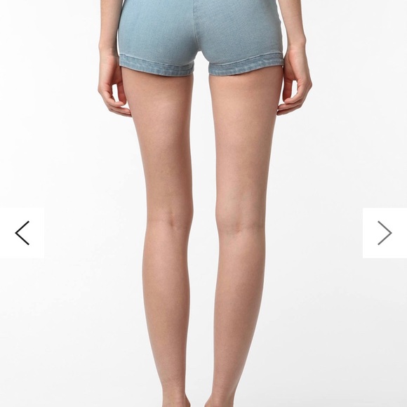 Urban Outfitters Cooperative High-Rise Pinup shorts size 6 - Picture 2 of 9